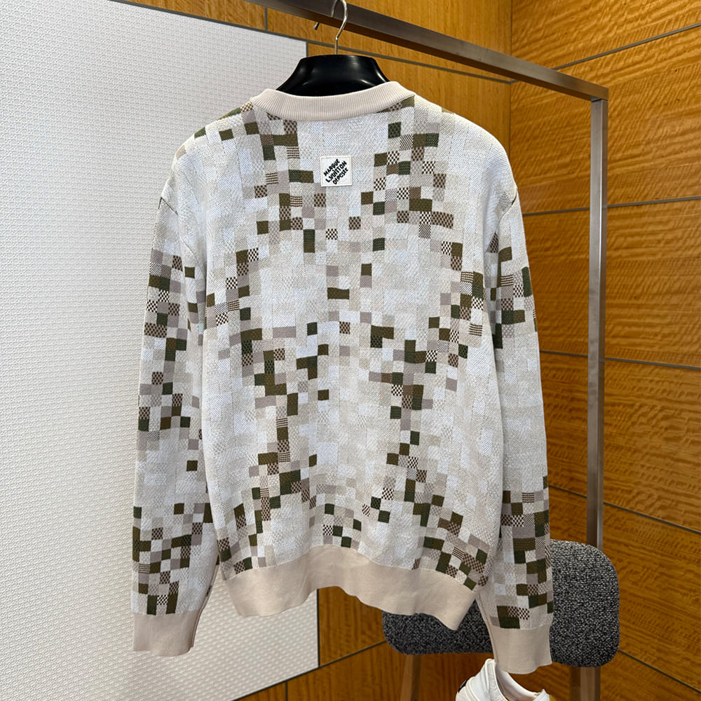 LV UNISEX SHIRT(size:XS|S|M|L)