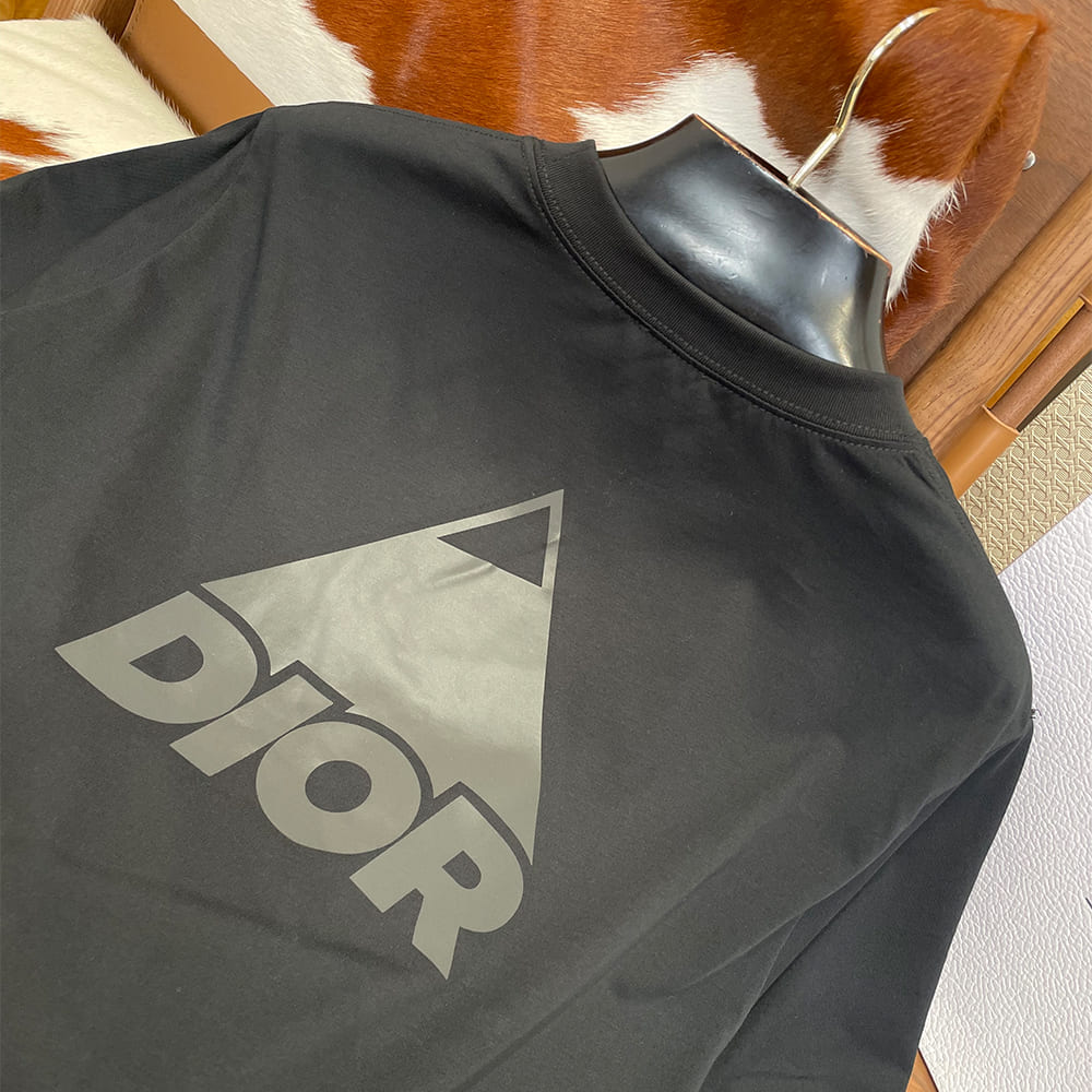 D10r UNISEX SHIRT(size:XS|S|M|L)