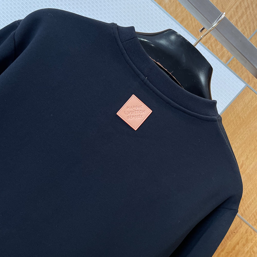 LV UNISEX SHIRT(size:XS|S|M|L)