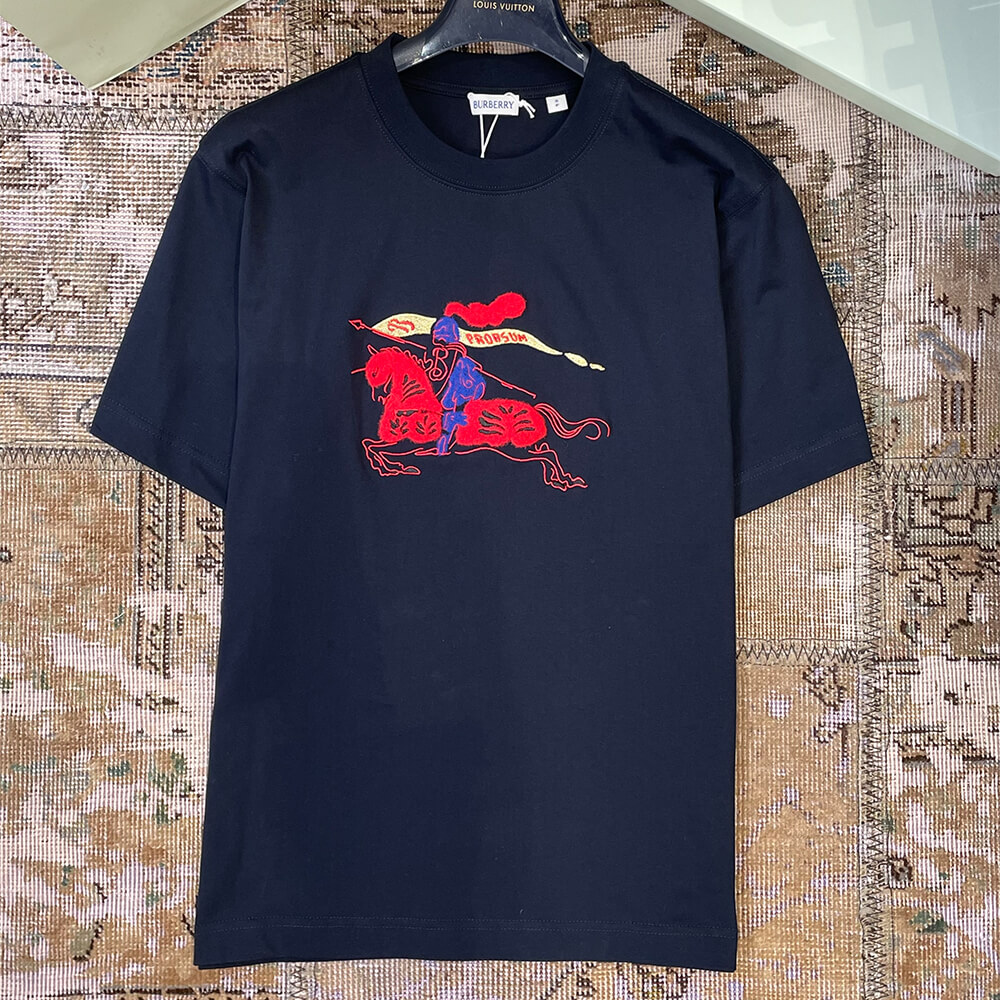 Bv*b*rry UNISEX SHIRT(size:XS|S|M|L)