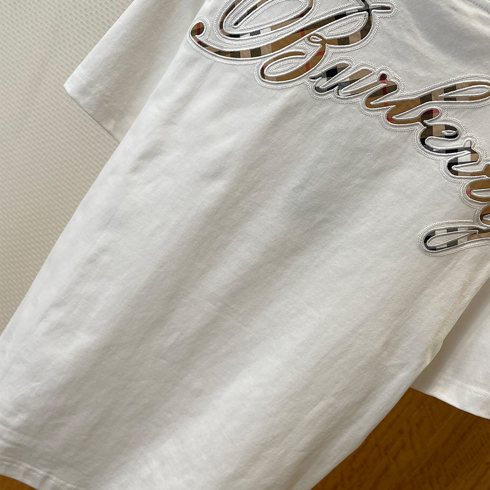 Bv*b*rry UNISEX SHIRT(size:S|M|L|XL)