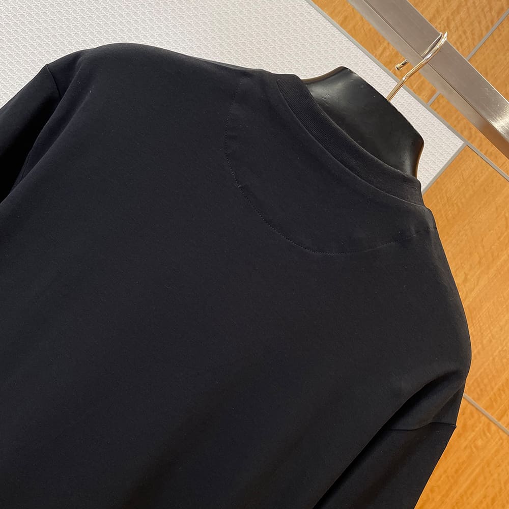 Pra*a UNISEX SHIRT(size:S|M|L|XL)