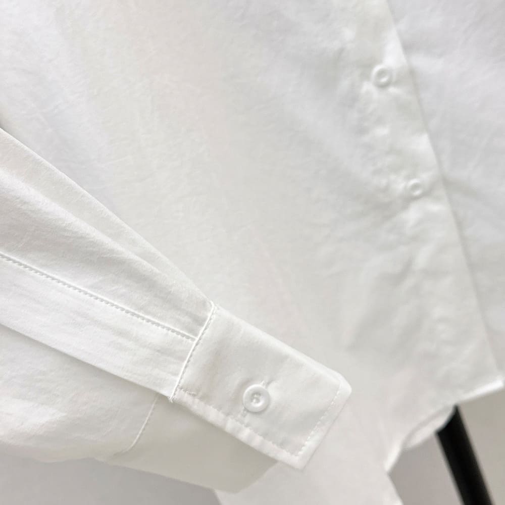 Pra*a WOMEN SHIRT(size:S|M|L)