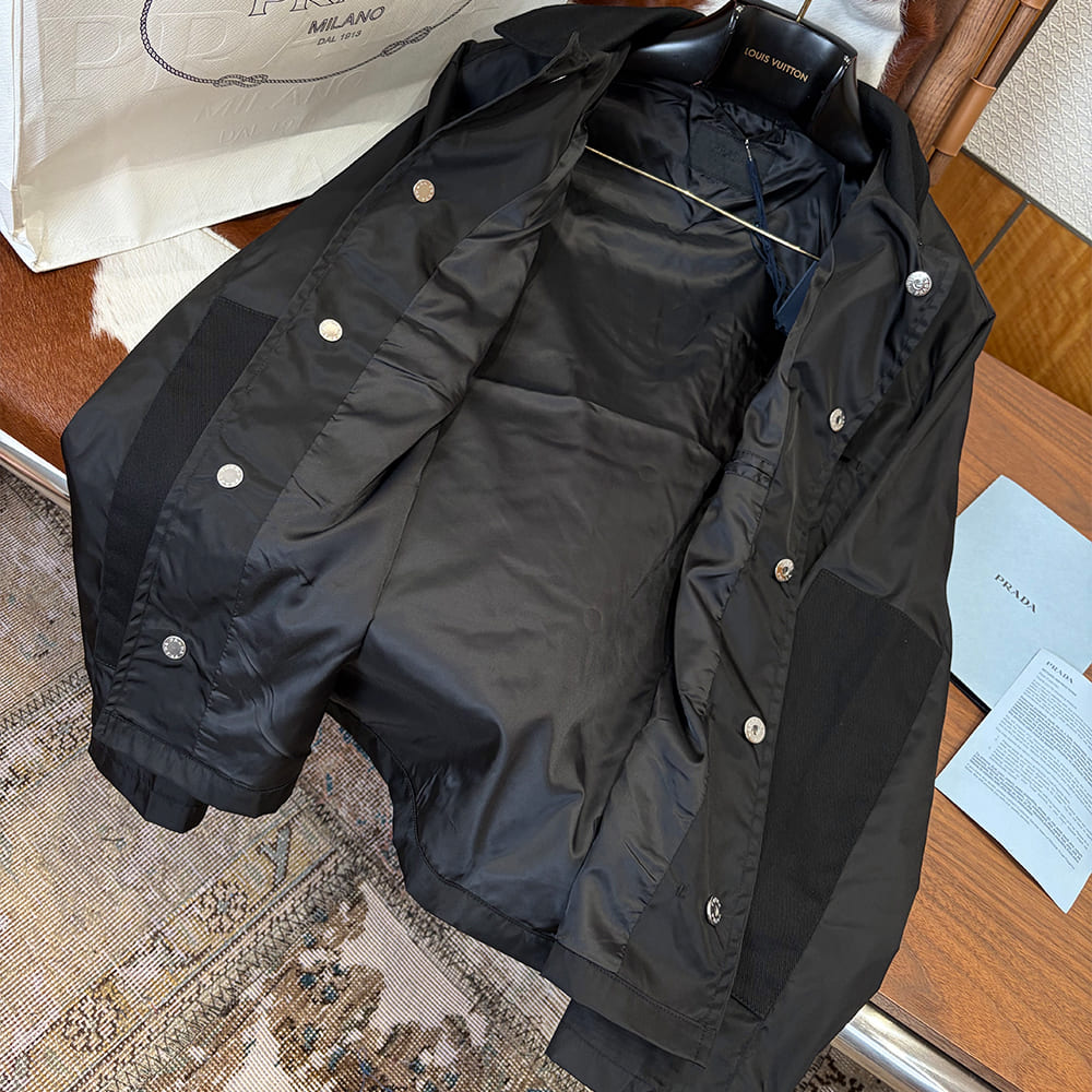 Pra*a UNISEX COAT(size:S|M|L|XL)