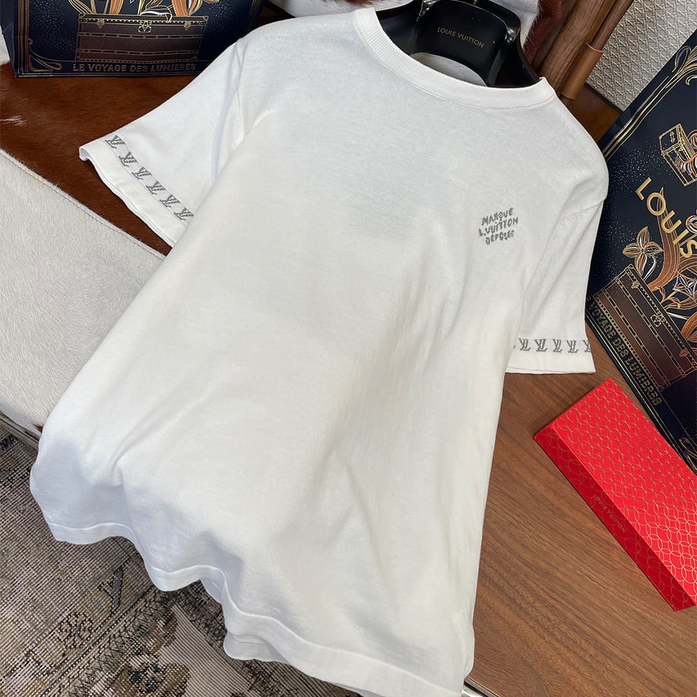 LV UNISEX SHIRT(size:S|M|L|XL)