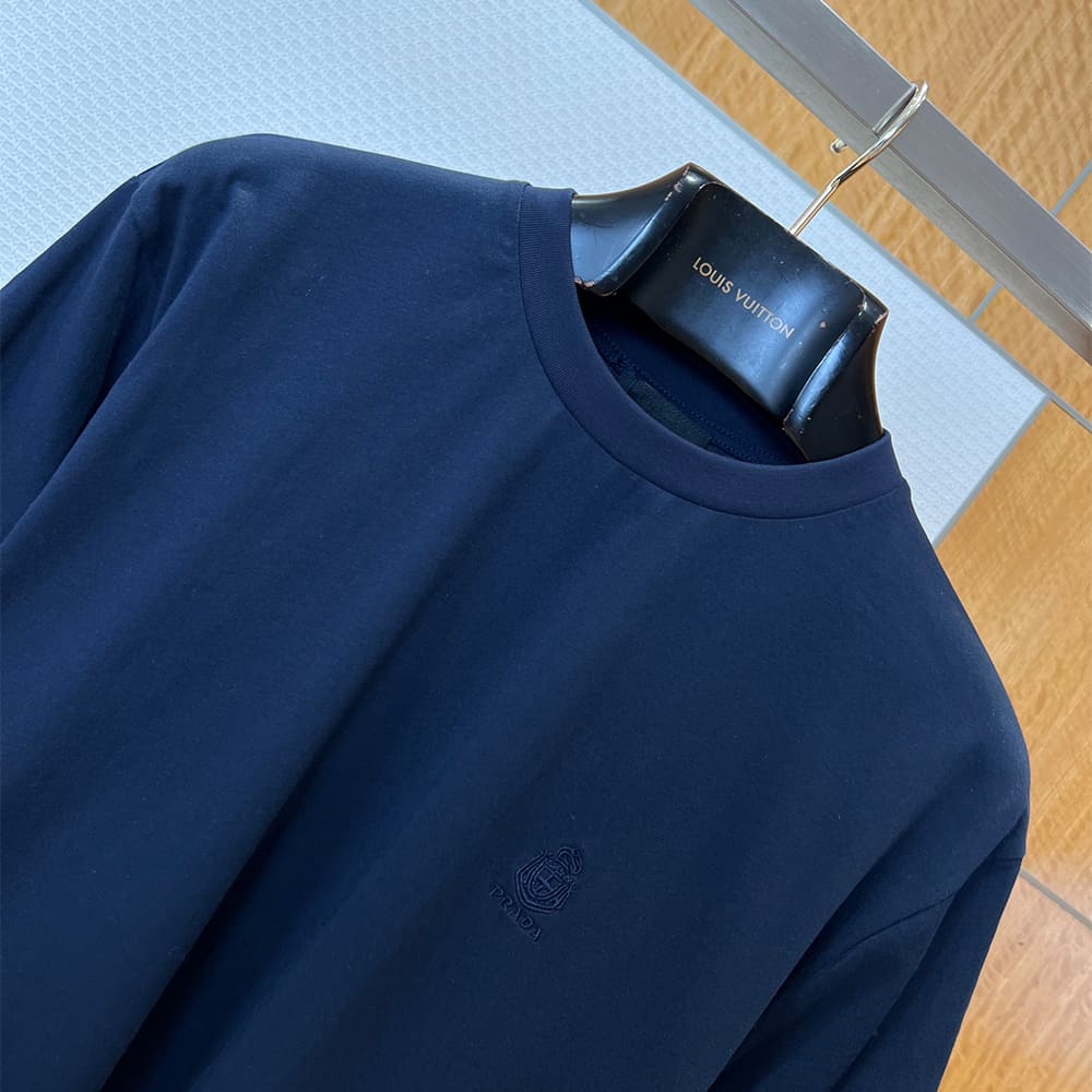 Pra*a UNISEX SHIRT(size:XS|S|M|L)