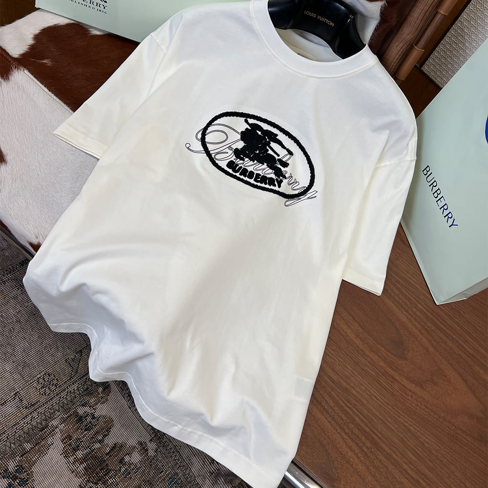 Bv*b*rry UNISEX SHIRT(size:S|M|L|XL|XXL)