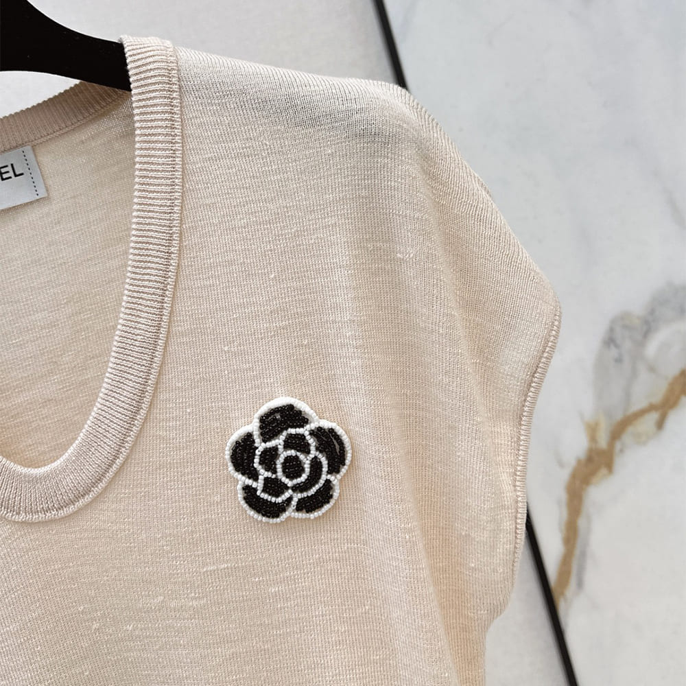 Ch**el WOMEN SHIRT(size:S|M|L)