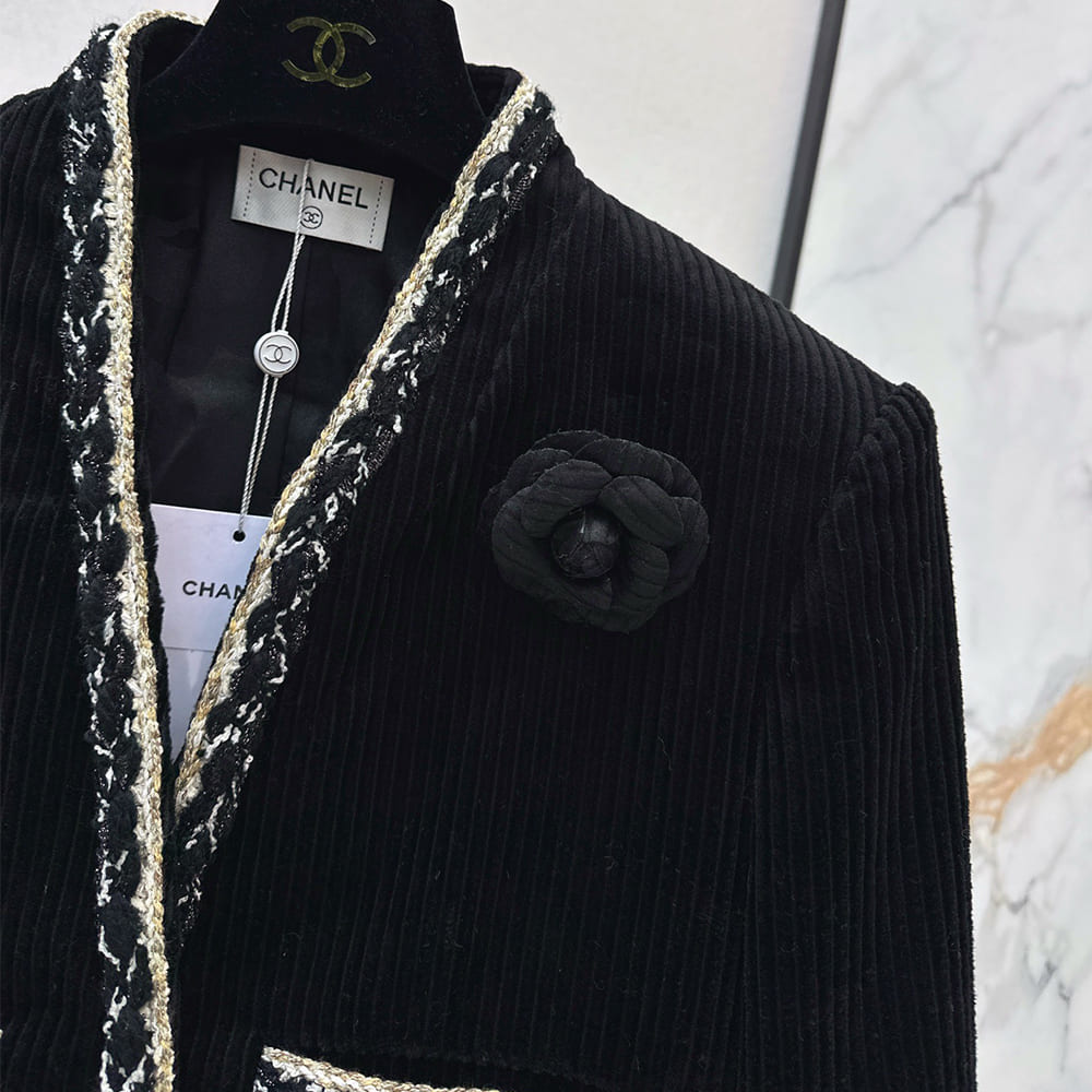Ch**el WOMEN COAT(size:S|M|L)