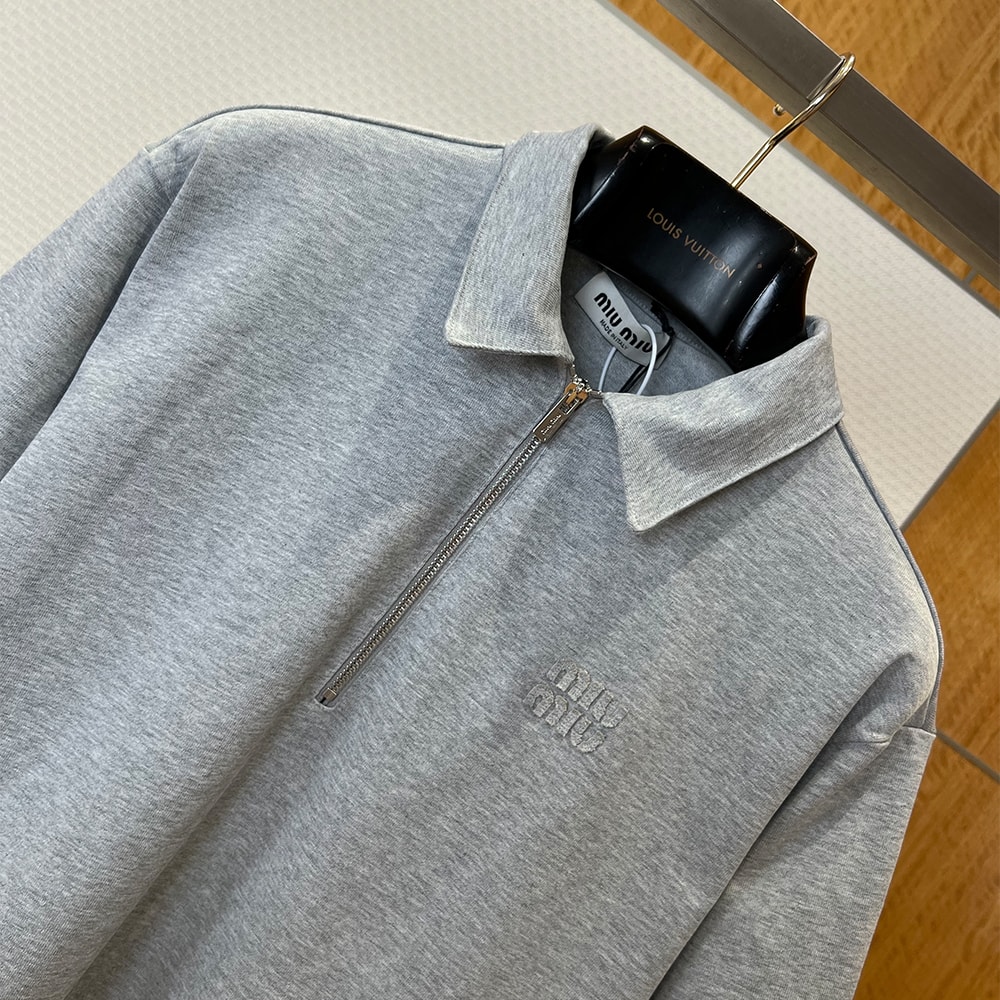 M1um1u UNISEX SHIRT(size:S|M|L|XL)