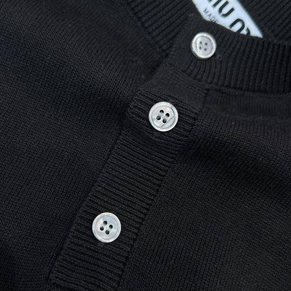 M1um1u UNISEX SHIRT(size:S|M|L|XL)
