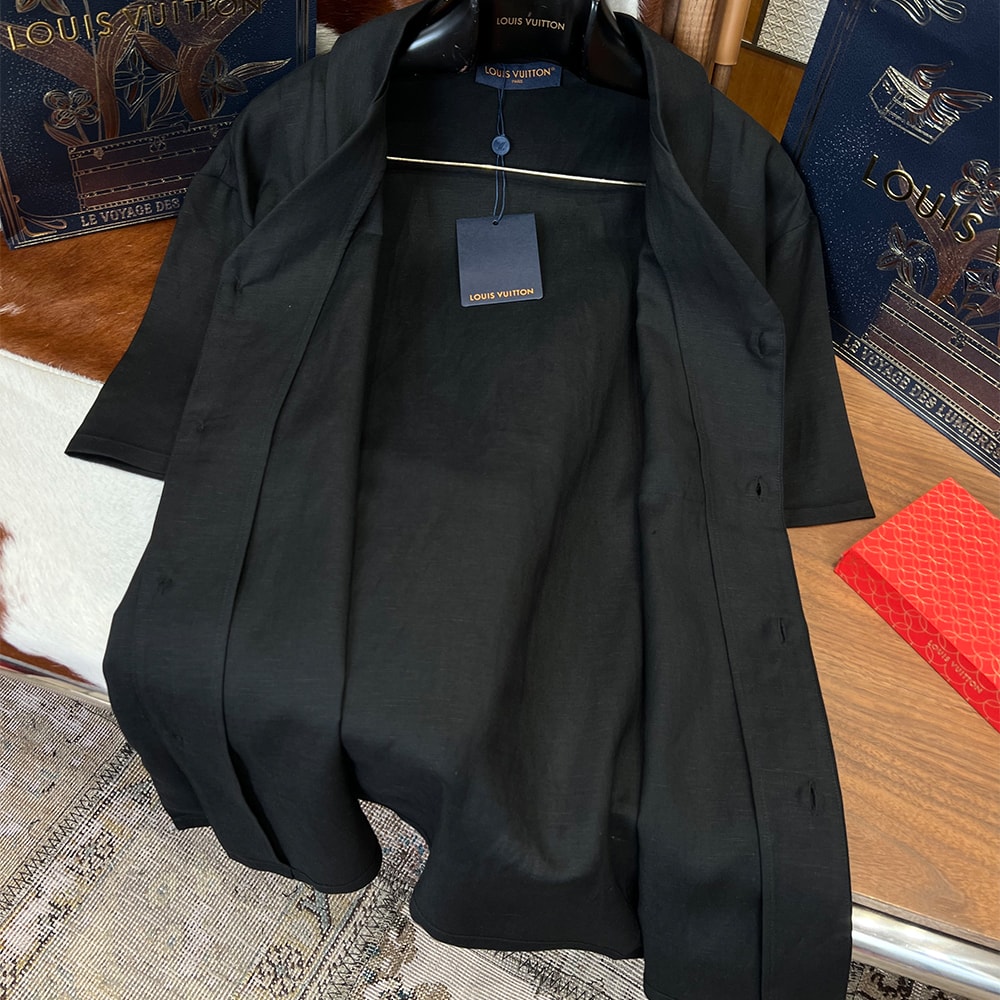 LV UNISEX SHIRT(size:S|M|L|XL)