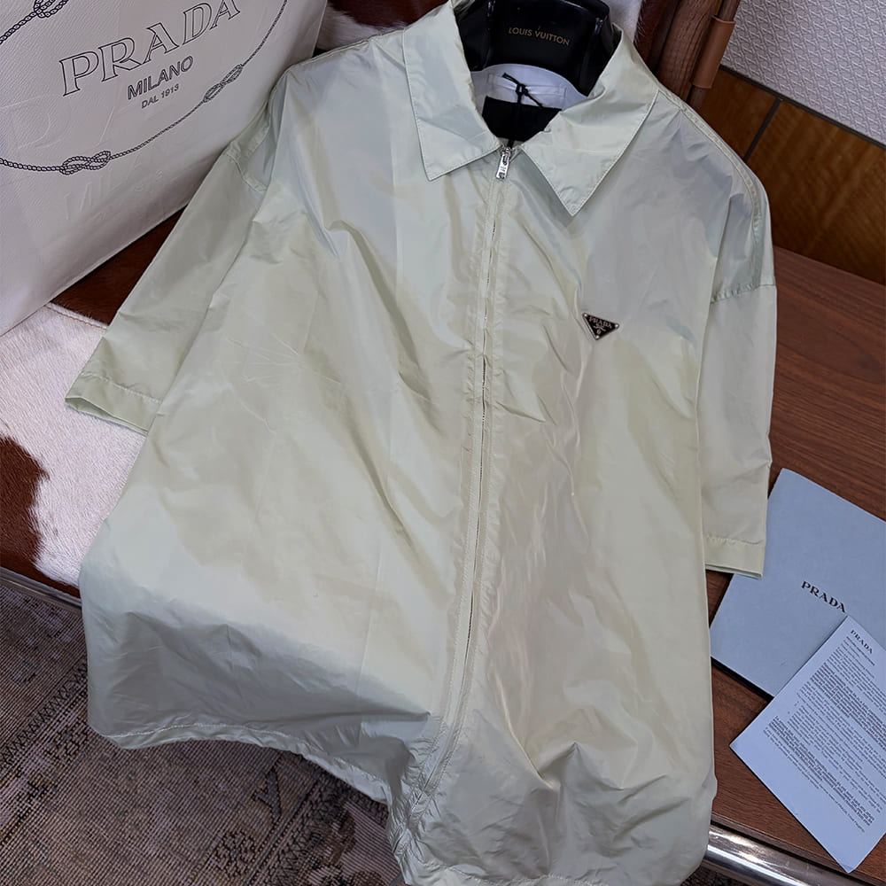 Pra*a UNISEX SHIRT(size:S|M|L|XL)