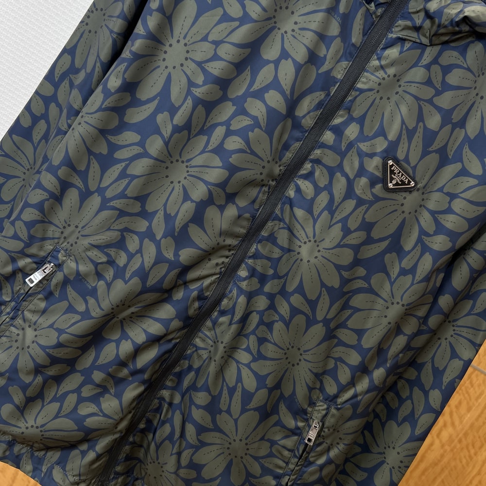 Pra*a UNISEX REVERSIBLE COAT(size:S|M|L|XL)