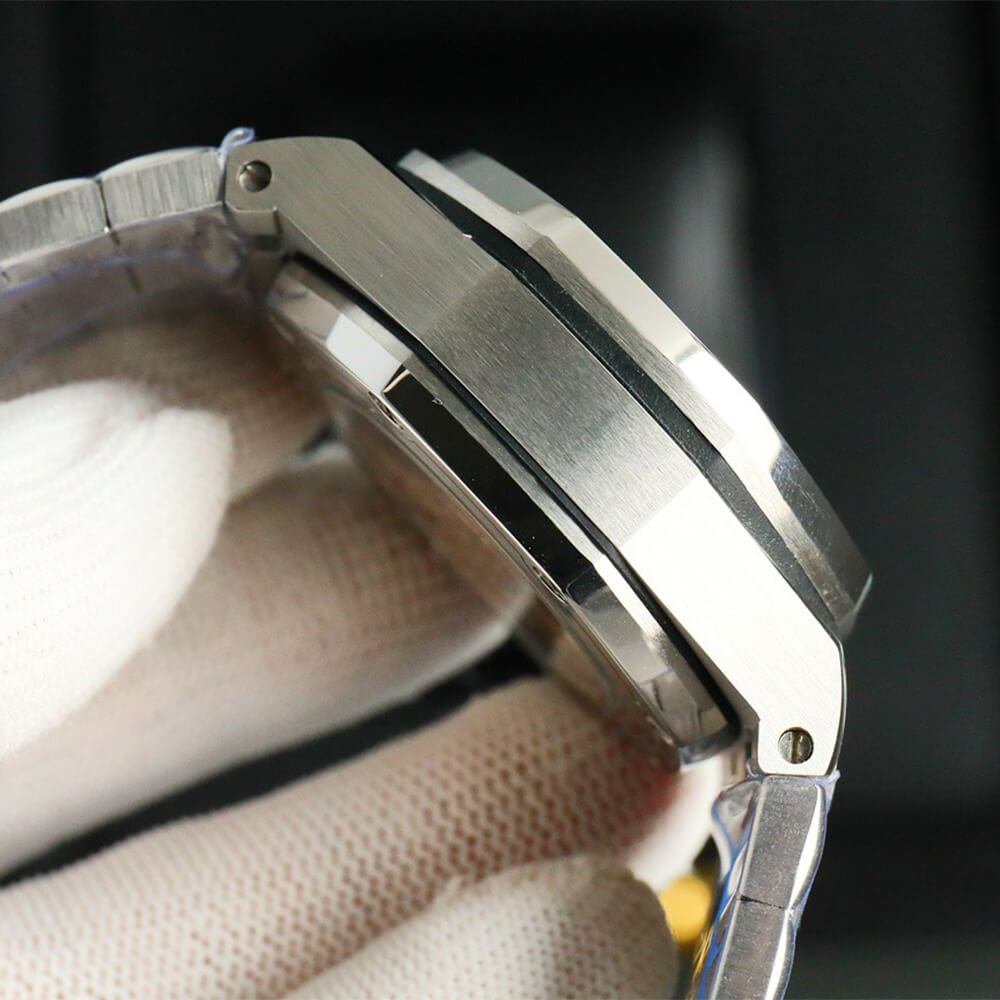 Audemars P1g*et Royal Oak 26238
