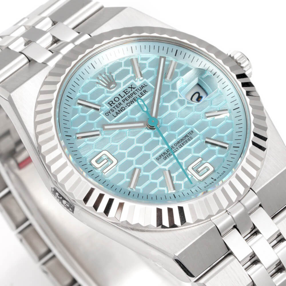 R01ex Land-Dweller 40