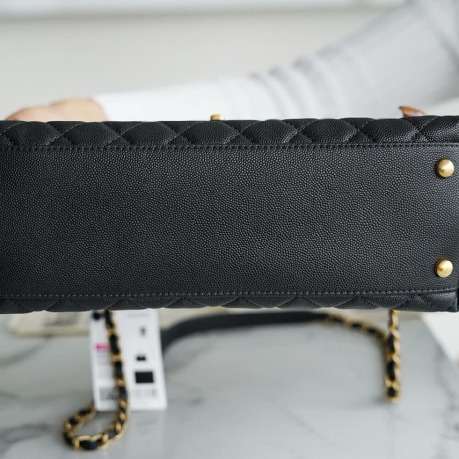 Ch**el LARGE FLAP BAG WITH TOP HANDLE(high-end grade)