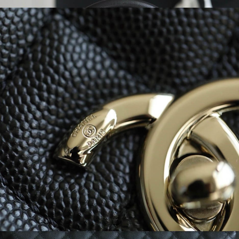 Ch**el LARGE FLAP BAG WITH TOP HANDLE(high-end grade)