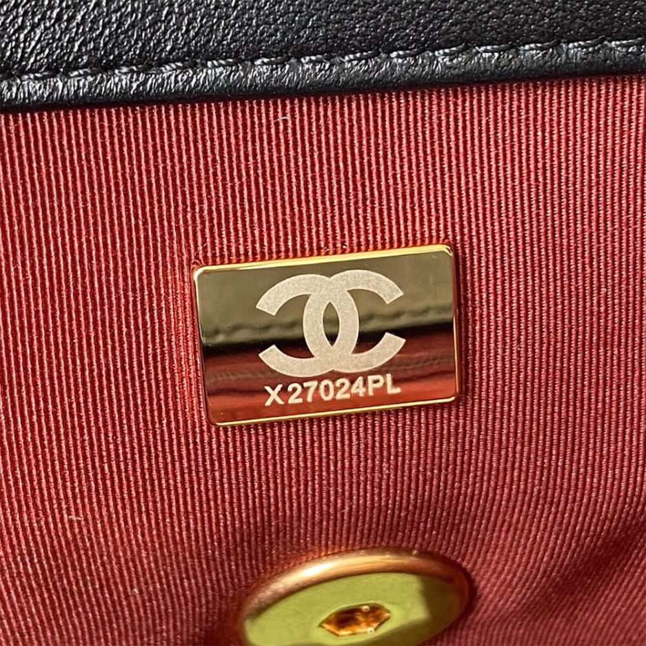 Ch**el 19 HANDBAG(HIGH-END GRADE)