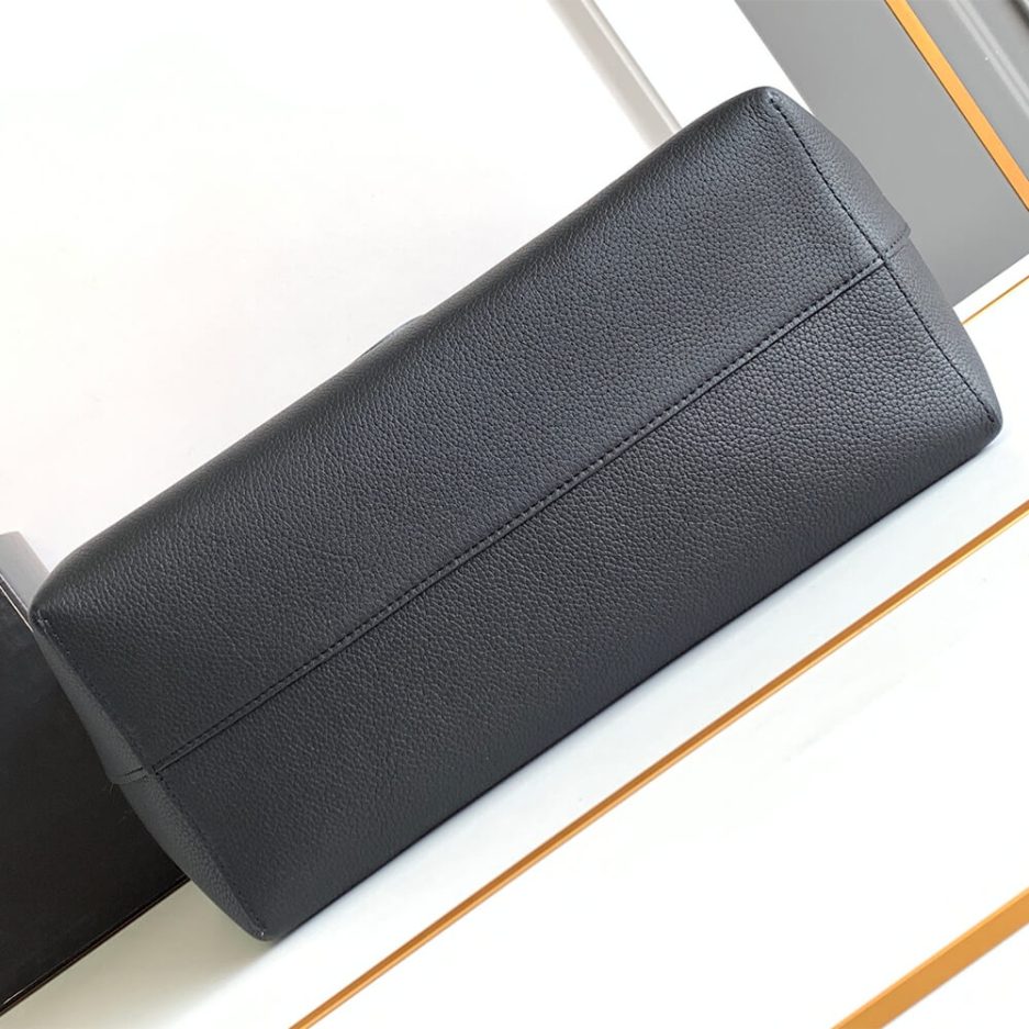 Ce1i*e CABAS ANAÏS Medium bag in grained calfskin