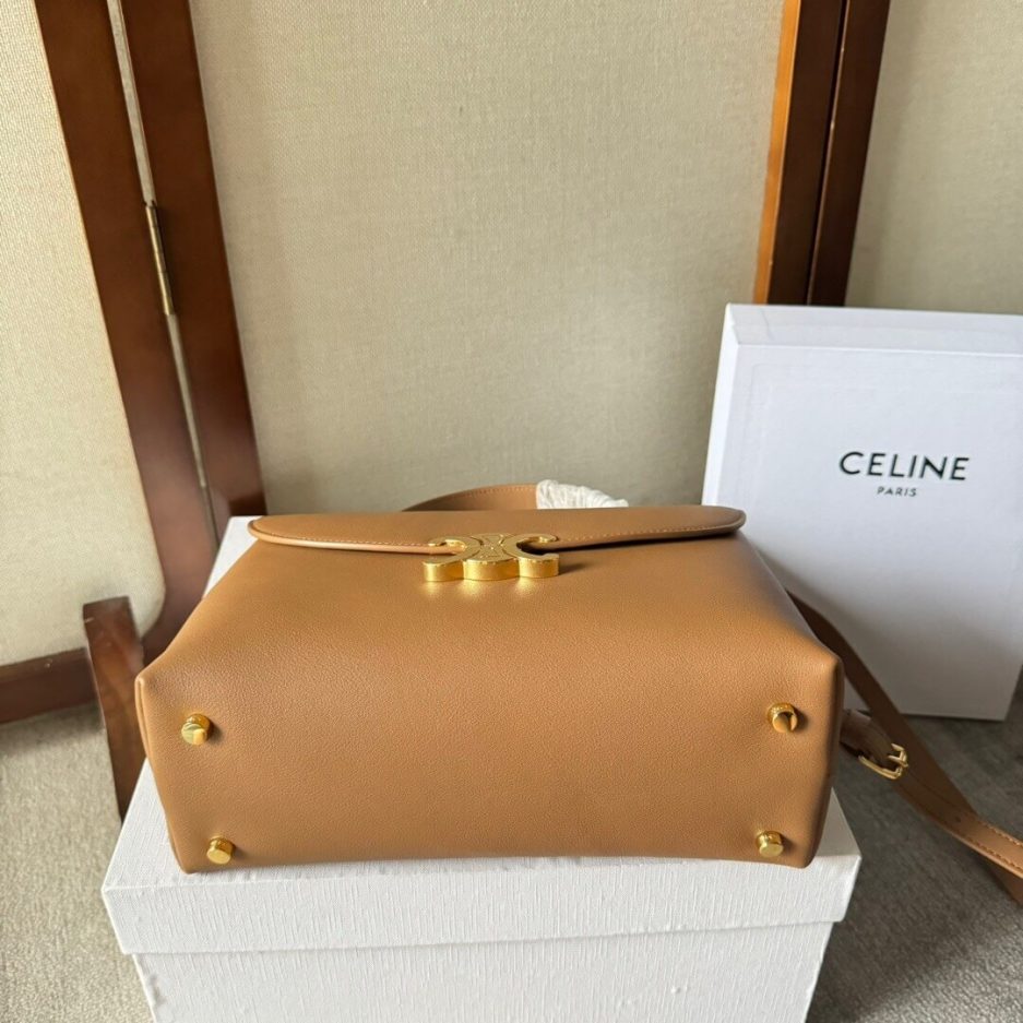 Ce1i*e Medium size NINO bag in soft cow leather