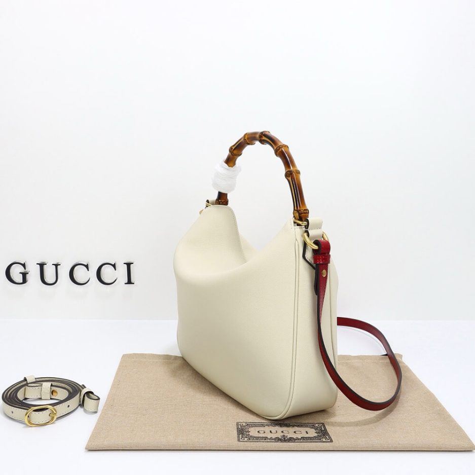 Gvc*1 DIANA MEDIUM SHOULDER BAG