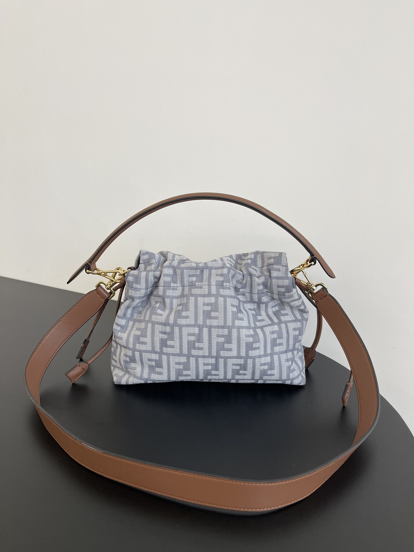 F**di Baguette Bag(HIGH-END GRADE)